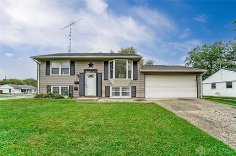 3314 Woonsocket St, Springfield, OH 45503 photo 1