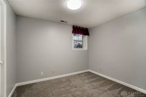 3314 Woonsocket St, Springfield, OH 45503 photo 27
