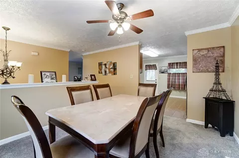 3314 Woonsocket St, Springfield, OH 45503 photo 9