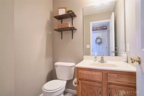 91 Choctaw Cir, Franklin, OH 45005 photo 6