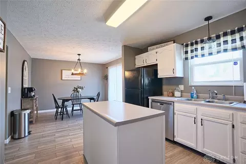 91 Choctaw Cir, Franklin, OH 45005 photo 8