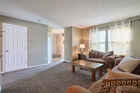 91 Choctaw Cir, Franklin, OH 45005 photo 5