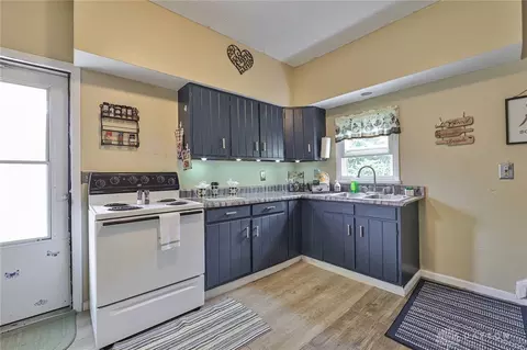 31 W State St, Springfield, OH 45506 photo 11
