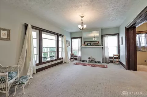 31 W State St, Springfield, OH 45506 photo 6