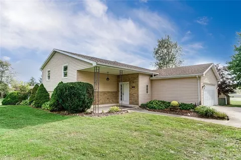 3001 Old Springfield Rd, Springfield, OH 45502 photo 3