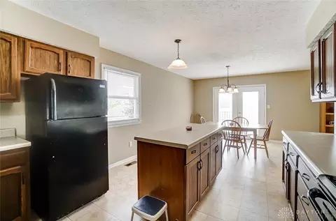 3001 Old Springfield Rd, Springfield, OH 45502 photo 23