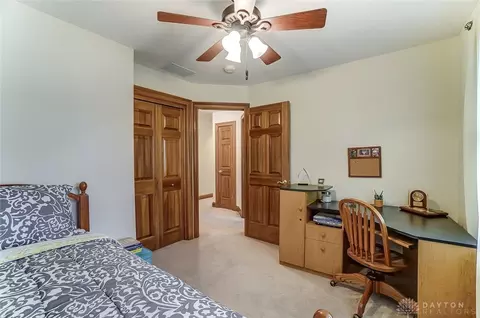1102 Woodhaven Ct, Springfield, OH 45503 photo 35