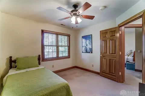 1102 Woodhaven Ct, Springfield, OH 45503 photo 31