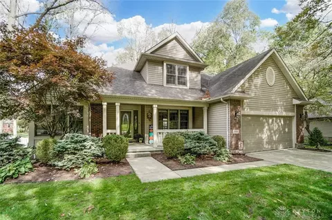 1102 Woodhaven Ct, Springfield, OH 45503 photo 3