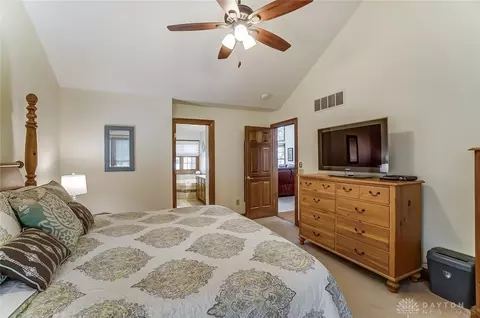 1102 Woodhaven Ct, Springfield, OH 45503 photo 27