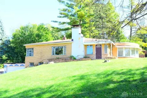 125 Wenova Dr, Springfield, OH 45502 photo 1