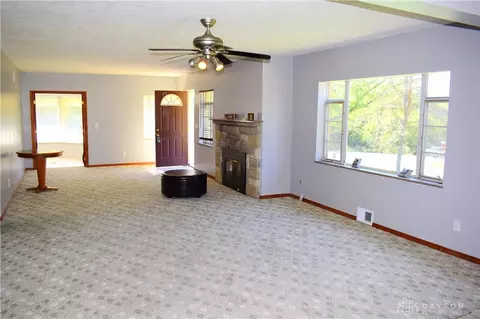 125 Wenova Dr, Springfield, OH 45502 photo 4
