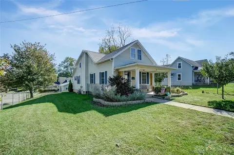 814 Bellevue Ave, Springfield, OH 45503 photo 2
