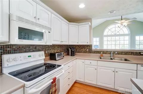 405 Stanton Dr, Springboro, OH 45066 photo 15