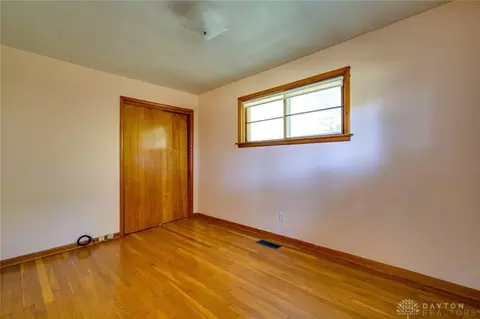 3032 Sears Rd, Spring Valley, OH 45370 photo 23