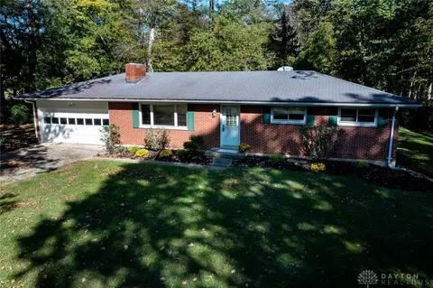3032 Sears Rd, Spring Valley, OH 45370 photo 2