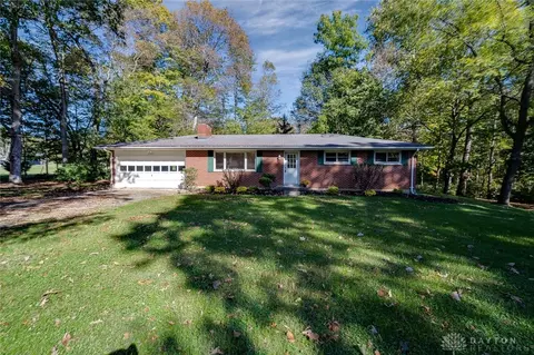 3032 Sears Rd, Spring Valley, OH 45370 photo 4