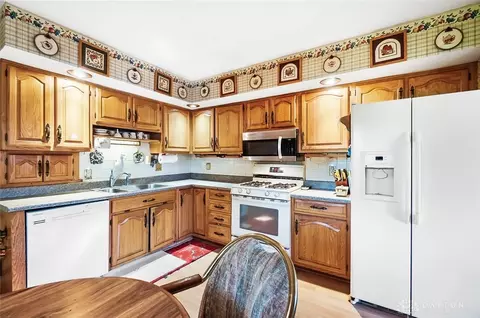 3391 Heatherwood Ave, Springfield, OH 45503 photo 14