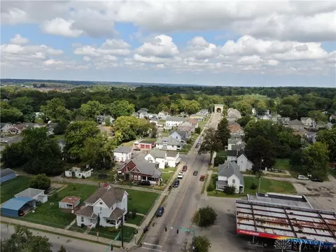 129-131 N Western, Springfield, OH 45504 photo 4