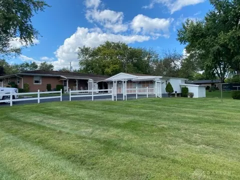 500 Sheffield Dr, Springfield, OH 45506 photo 7