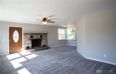 2620 Middle Urbana Rd, Springfield, OH 45502 photo 3