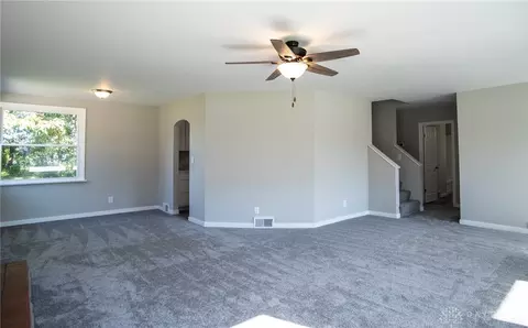 2620 Middle Urbana Rd, Springfield, OH 45502 photo 2