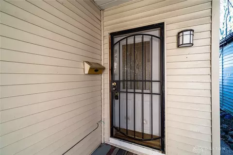 558 Sherman Ave, Springfield, OH 45503 photo 5