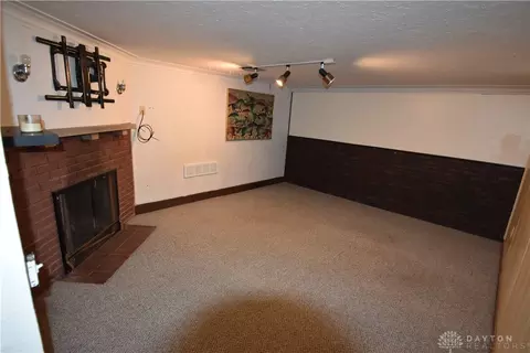 208 E Main St, Medway, OH 45341 photo 14
