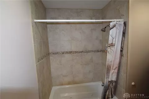 208 E Main St, Medway, OH 45341 photo 7