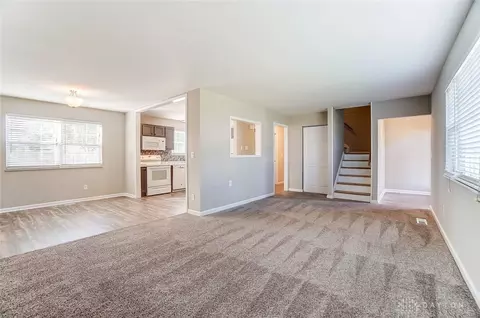 35 Walnut Pl, Springboro, OH 45066 photo 9