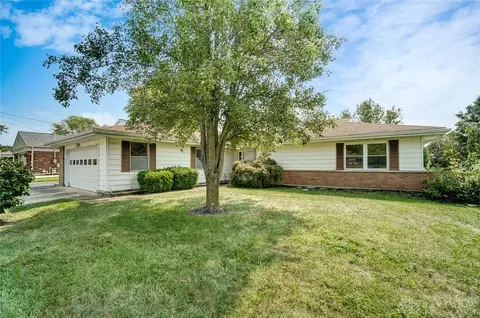 319 Villa Rd, Springfield, OH 45503 photo 1
