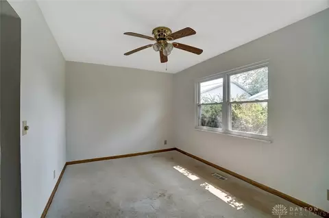319 Villa Rd, Springfield, OH 45503 photo 11