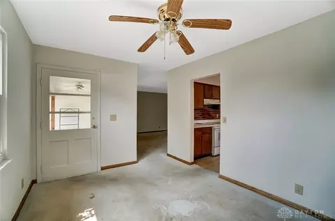 319 Villa Rd, Springfield, OH 45503 photo 10