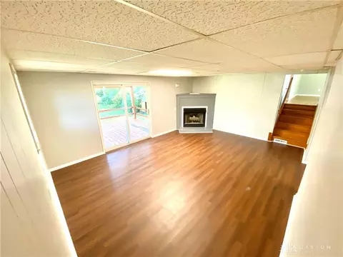 524 Springvale Dr, Hamilton, OH 45013 photo 3