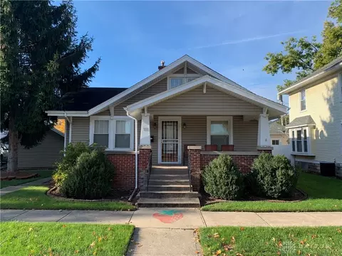 916 E Main St, Troy, OH 45373 photo 2