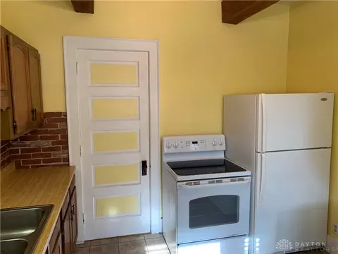 916 E Main St, Troy, OH 45373 photo 10