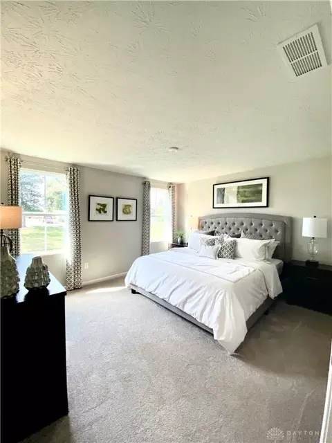 205 S Tuttle Rd, Springfield, OH 45505 photo 10
