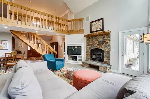 2463 Pinebrook Ln, Springboro, OH 45066 photo 8