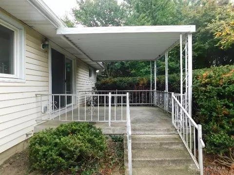 199 W Singer St, Springfield, OH 45506 photo 13