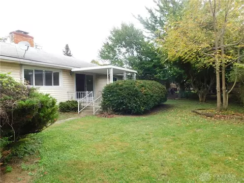 199 W Singer St, Springfield, OH 45506 photo 16