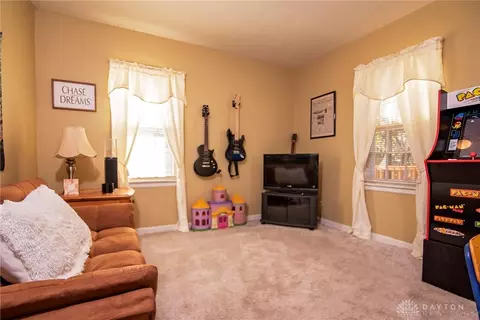 1123 N Murray St, Springfield, OH 45503 photo 16