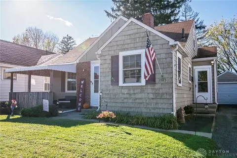 1123 N Murray St, Springfield, OH 45503 photo 2