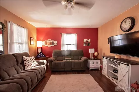 1123 N Murray St, Springfield, OH 45503 photo 5