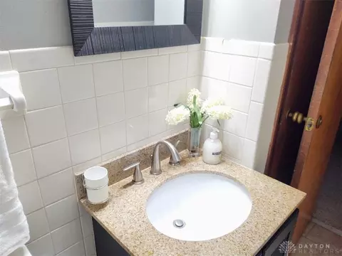 522 Portage Path, Springfield, OH 45506 photo 14