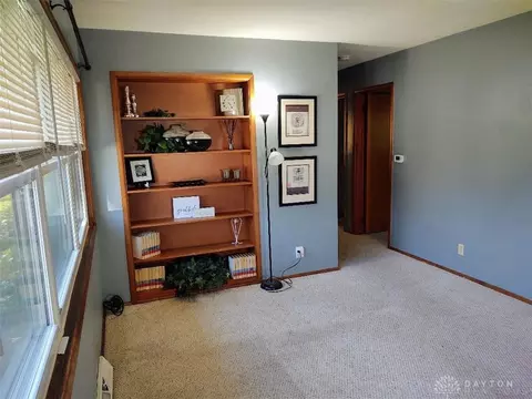 522 Portage Path, Springfield, OH 45506 photo 6