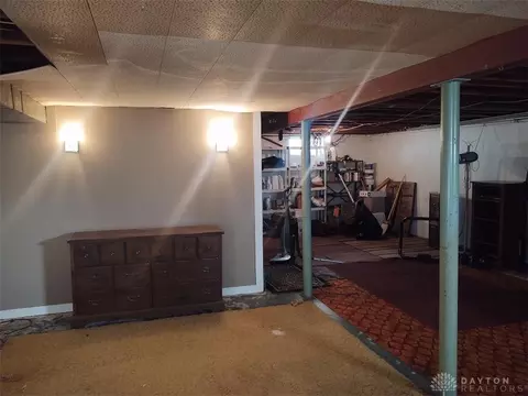 522 Portage Path, Springfield, OH 45506 photo 24