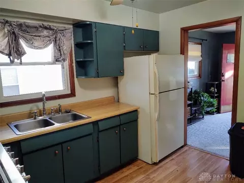 522 Portage Path, Springfield, OH 45506 photo 8
