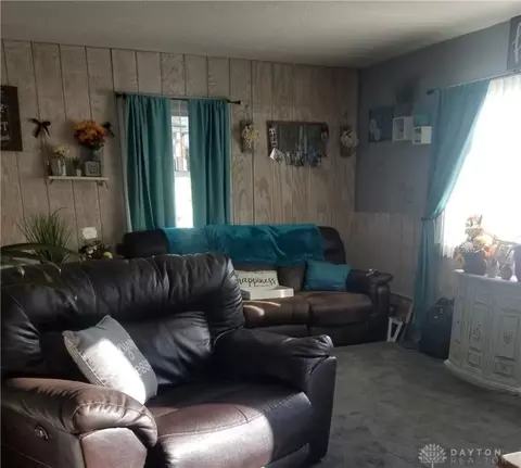2728 Dorothy Ln, Springfield, OH 45505 photo 3