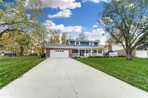 911 Weybridge Dr, Springfield, OH 45503 photo 2