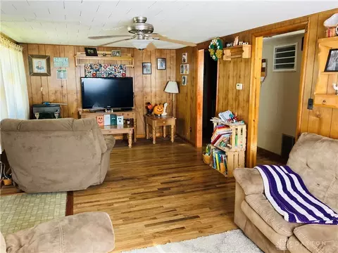 230 N Maple St, Eldorado, OH 45321 photo 5